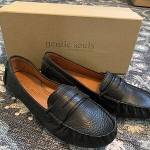 Black Leather Loafers - Gentle Souls by Kenneth Cole